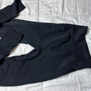 Thick comfy high rise black leggings